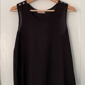 Sleeveless Swing Black Top for Women